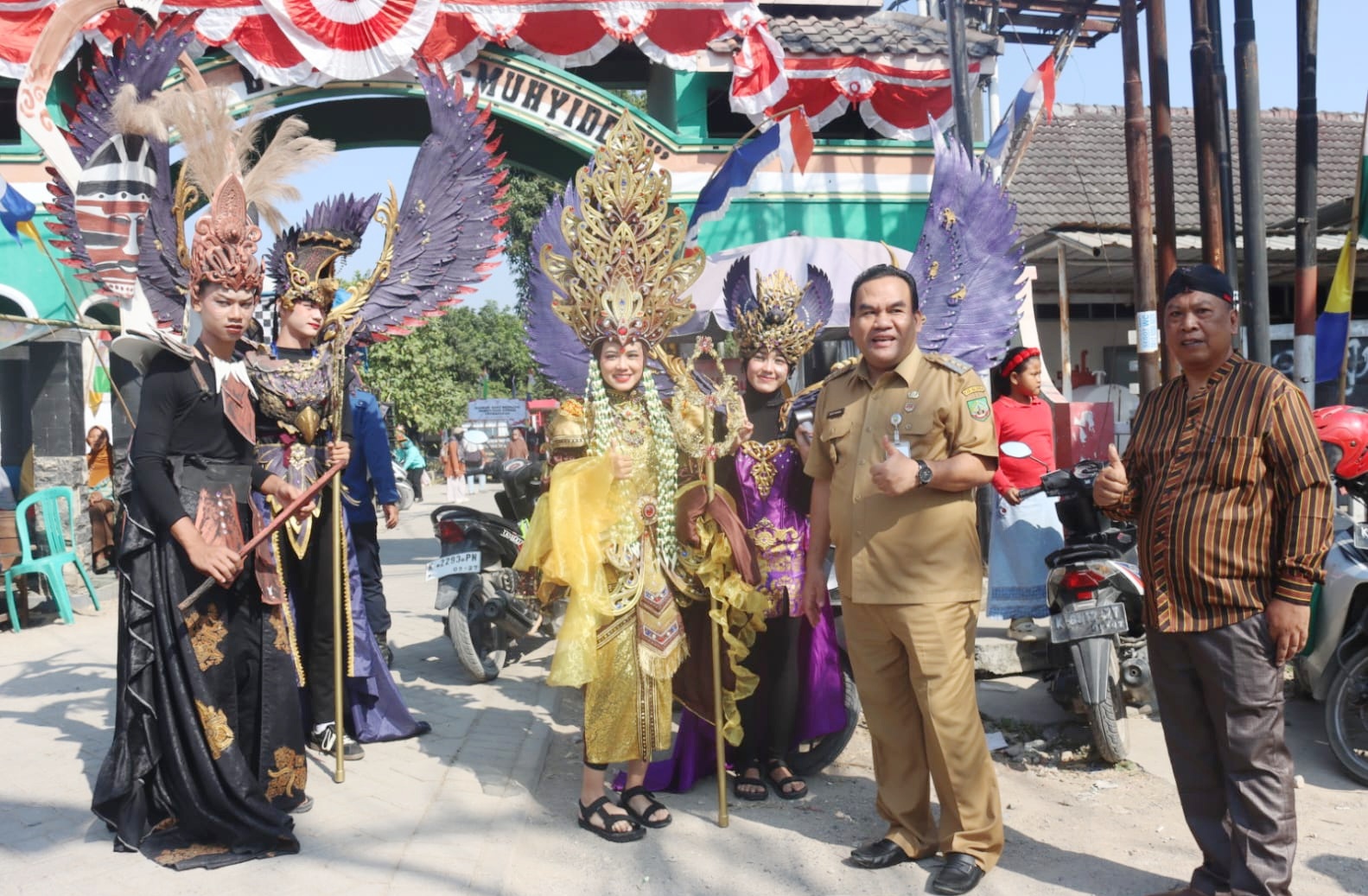 Warna-warni Karnaval Ngawen, Kostum Unik hingga Senyum Bahagia Warga Blora